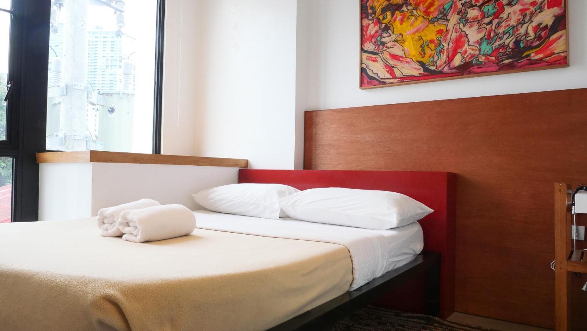 Cayco House By Hotel Durban Makati City Exterior photo